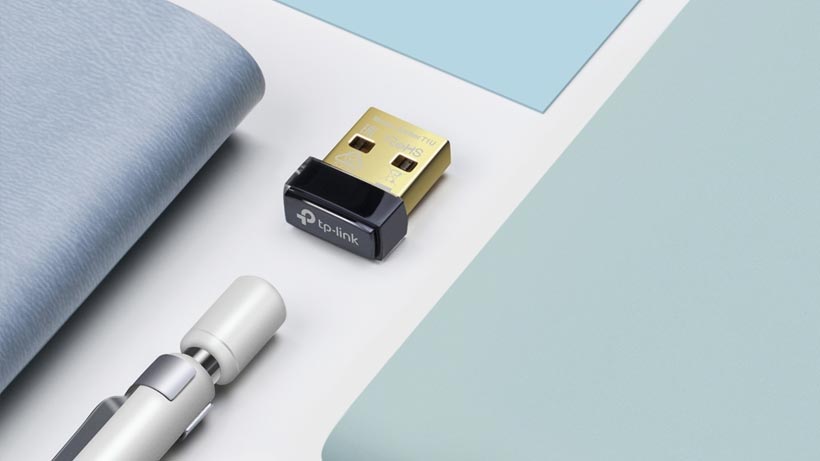 USB-nätverkskort på skrivbord